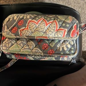 Crossbody clutch